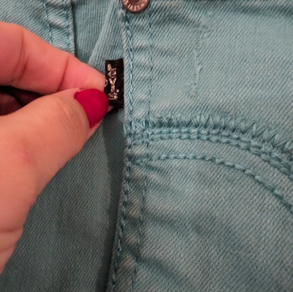 LEVI'S 524 Too Super low Distressed Jeans - Picture 9 of 14